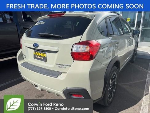 Used 2017 Subaru Crosstrek 2.0i Premium AWD/4WD image 9