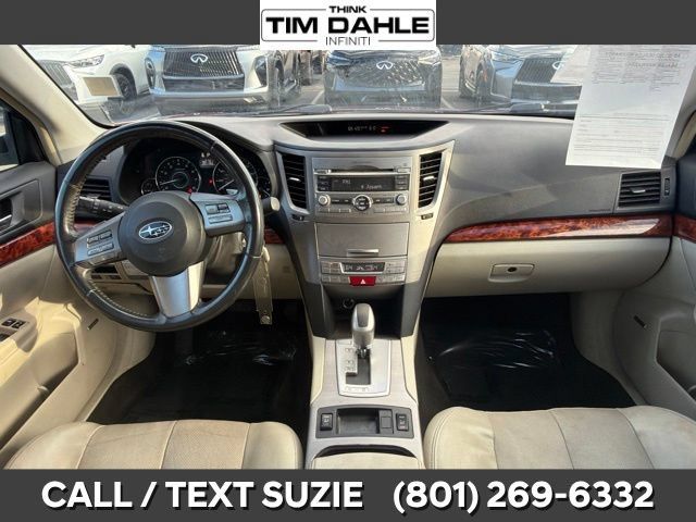 Used 2011 Subaru Outback 2.5i Limited w/ PWR Moonroof Pkg AWD/4WD image 2