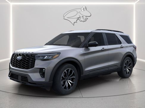 New 2026 Ford Explorer ST-Line AWD/4WD image 2