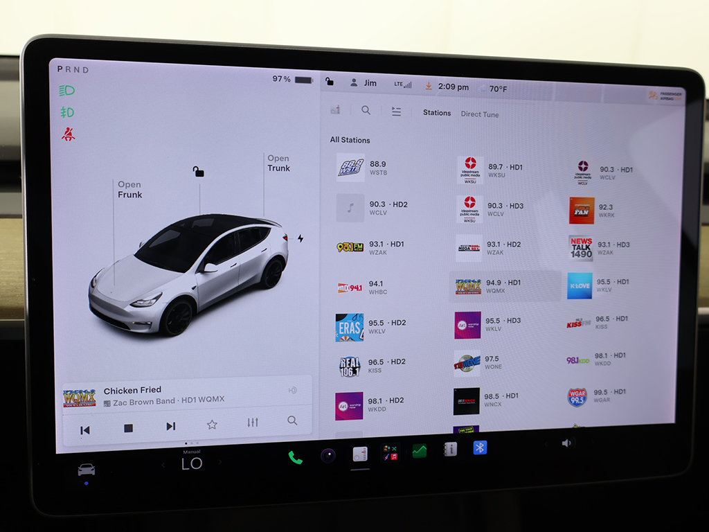 Used 2022 Tesla Model Y Performance AWD/4WD image 44