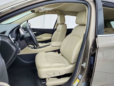 Used 2017 Buick Envision Essence FWD image 21