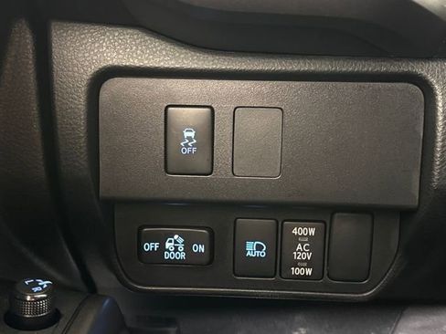 Certified 2022 Toyota Tacoma TRD Off-Road w/ Technology Package image 35