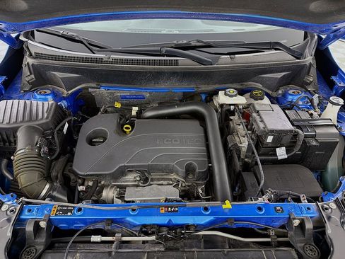 Used 2024 GMC Terrain SLE w/ Driver Convenience Package image 28