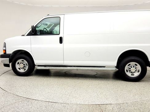Used 2024 Chevrolet Express 2500 w/ Driver Convenience Package image 8