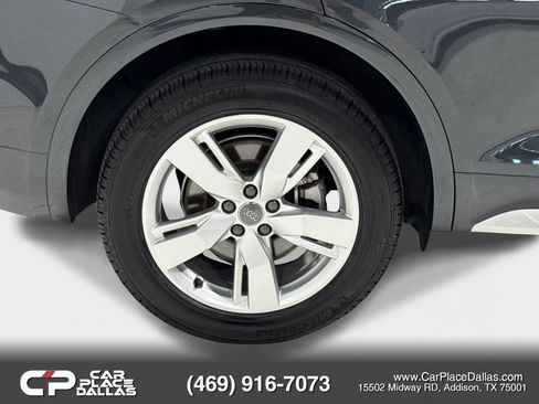 Used 2019 Audi Q5 2.0T Premium w/ Convenience Package AWD/4WD image 37