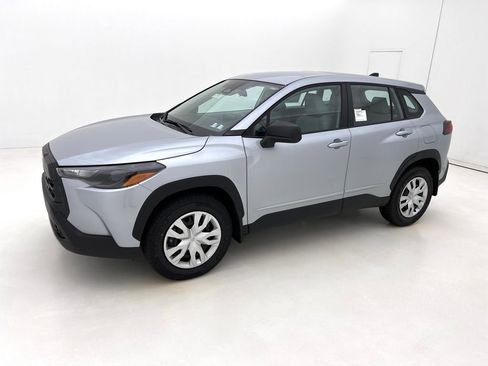 New 2026 Toyota Corolla Cross L FWD image 2