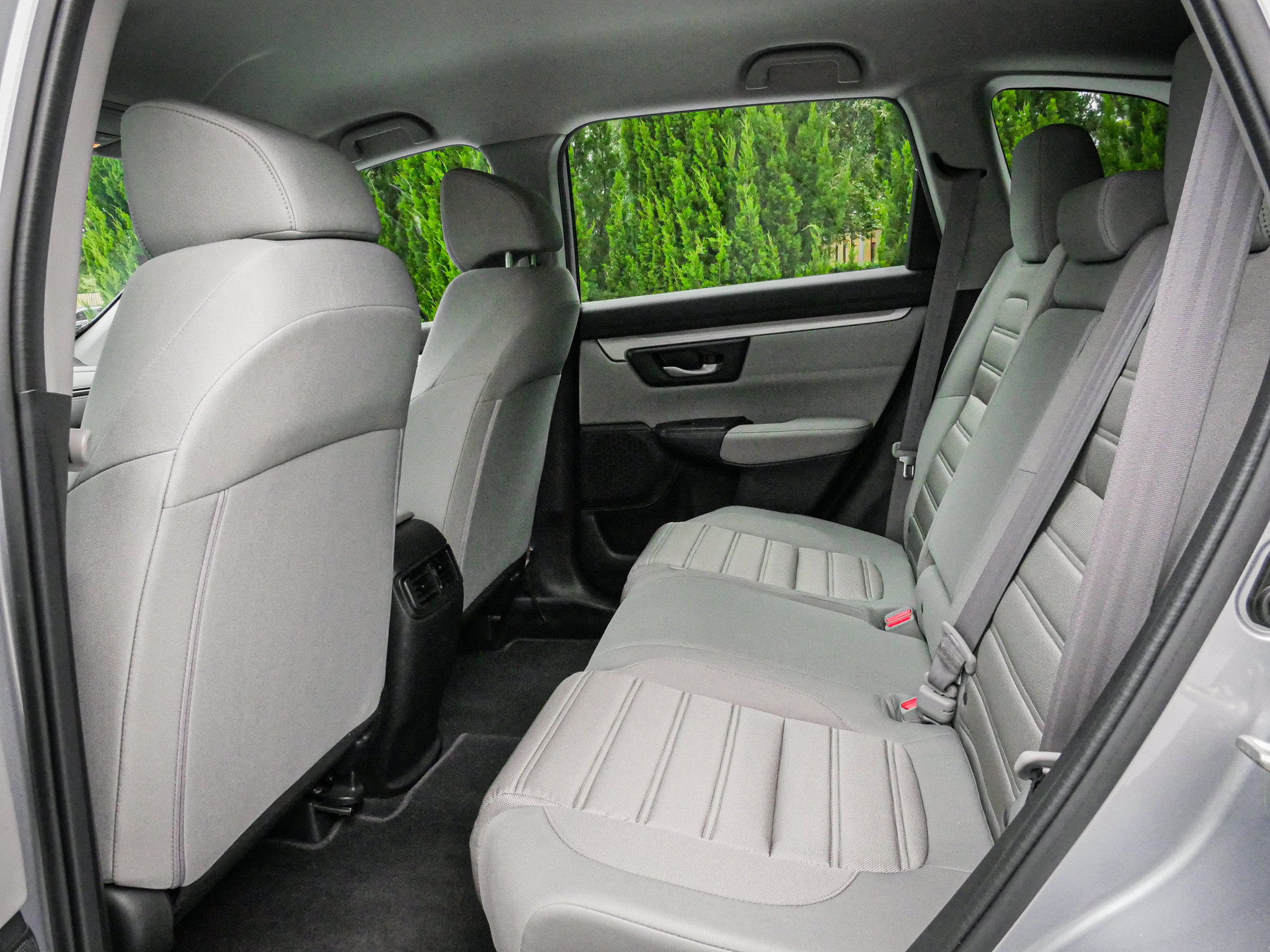 Used 2018 Honda CR-V LX image 8