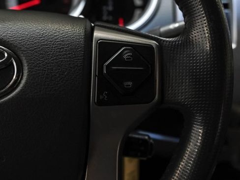 Used 2014 Toyota Tacoma PreRunner w/ SR5 Package RWD image 19
