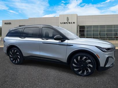 New 2025 Lincoln Nautilus Reserve w/ Jet Appearance Package