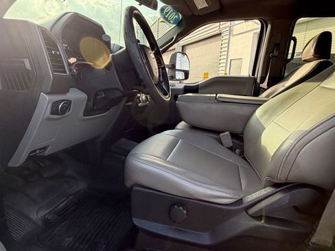 Used 2019 Ford F450 XL w/ Power Equipment Group AWD/4WD image 12