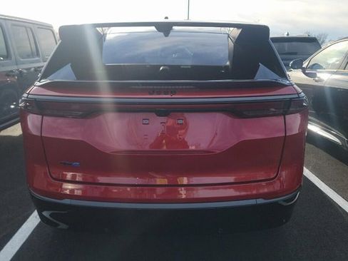 Used 2024 Jeep Wagoneer Launch Edition image 3