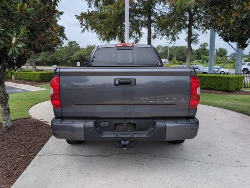 Used 2021 Toyota Tundra SR5 RWD image 9