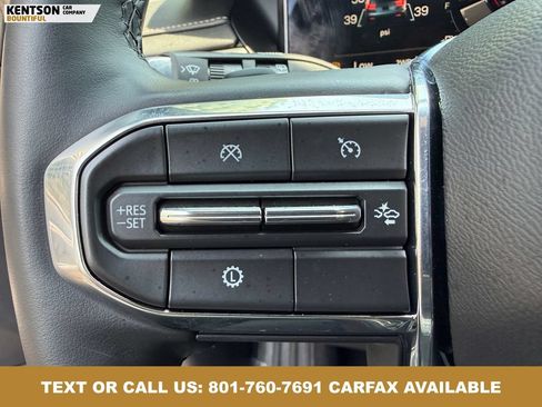 Used 2025 GMC Acadia Elevation w/ Elevation Premium Package AWD/4WD image 18