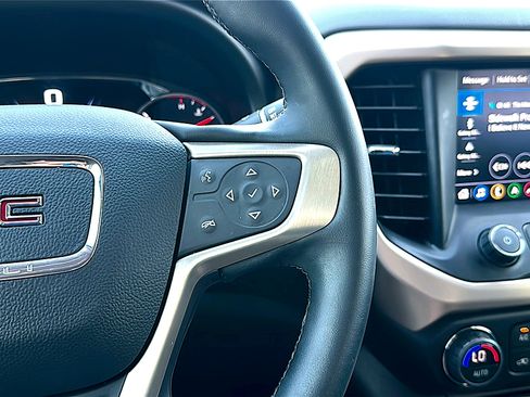 Used 2023 GMC Acadia Denali w/ Black Diamond Edition AWD/4WD image 29