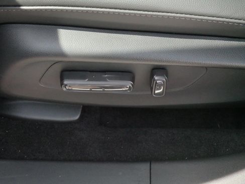 Certified 2026 Honda HR-V EX-L image 20