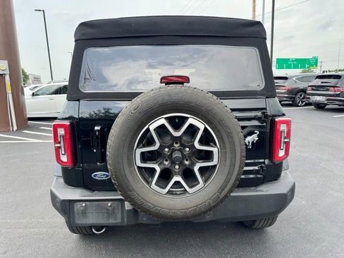 Used 2022 Ford Bronco Outer Banks AWD/4WD image 4
