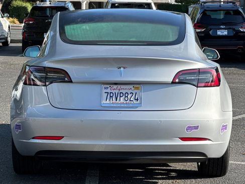 Used 2018 Tesla Model 3 Long Range image 5