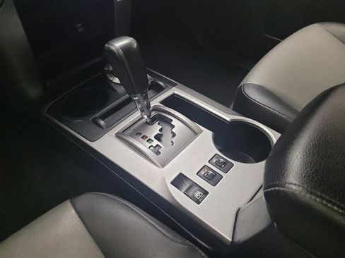 Used 2019 Toyota 4Runner SR5 image 26