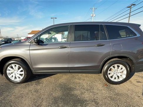 Used 2021 Honda Pilot LX image 5