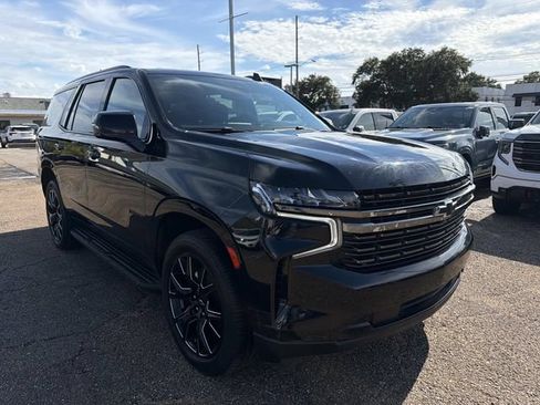 Used 2022 Chevrolet Tahoe RST w/ Luxury Package RWD image 4