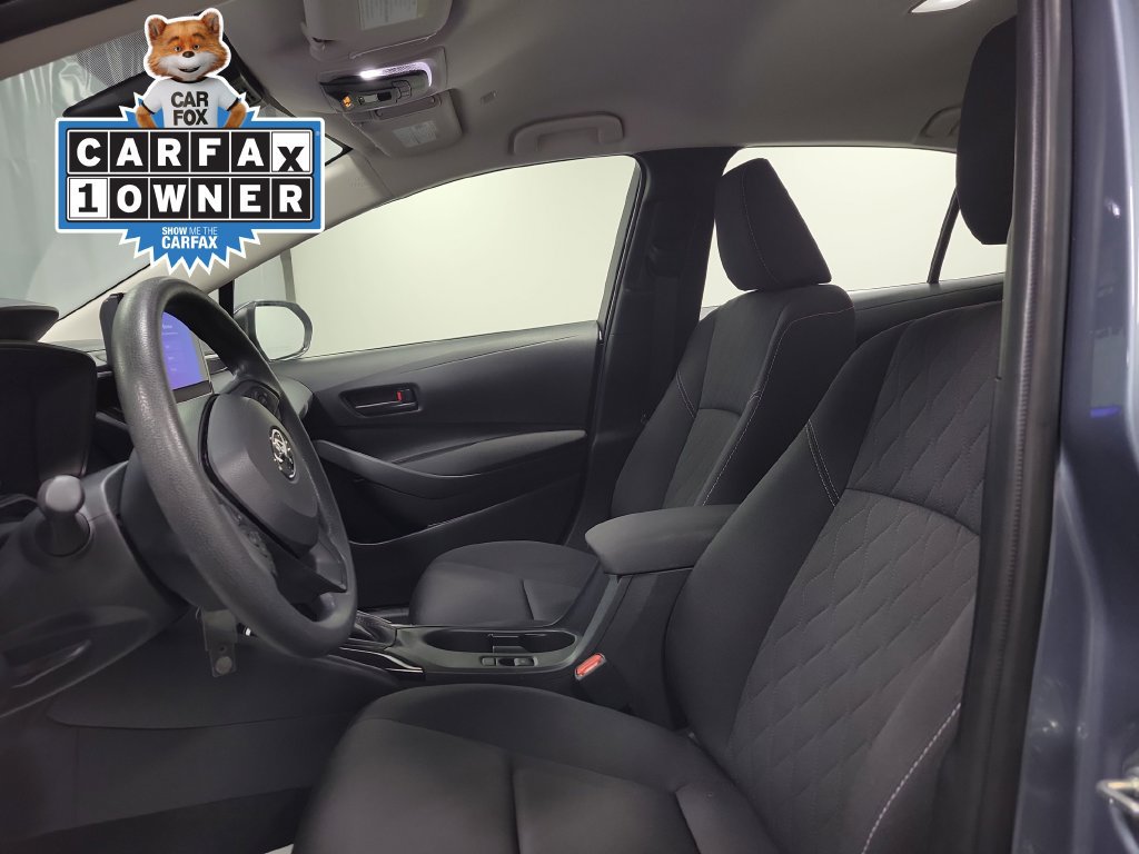 Used 2025 Toyota Corolla LE FWD image 15