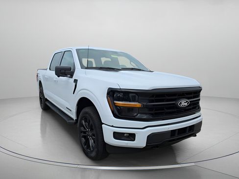 New 2025 Ford F150 XLT w/ Equipment Group 302A MID image 4