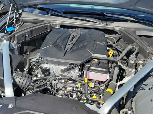 Certified 2026 Genesis G70 2.5T Prestige RWD image 27