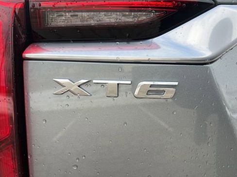 Used 2025 Cadillac XT6 Premium Luxury image 40