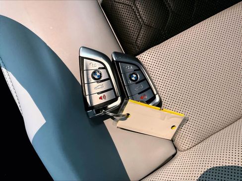 Used 2021 BMW X6 M w/ Competition Package image 14