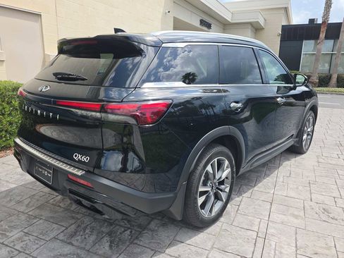 Used 2023 INFINITI QX60 Luxe w/ Cargo Package FWD image 3