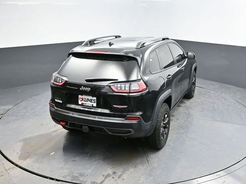 Used 2021 Jeep Cherokee Trailhawk w/ Premium Leather Package image 45