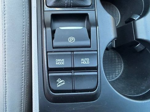 Used 2019 Hyundai Tucson SE AWD/4WD image 19