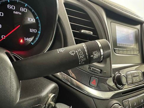 Used 2015 Chevrolet Impala LS w/ LS Convenience Package image 29