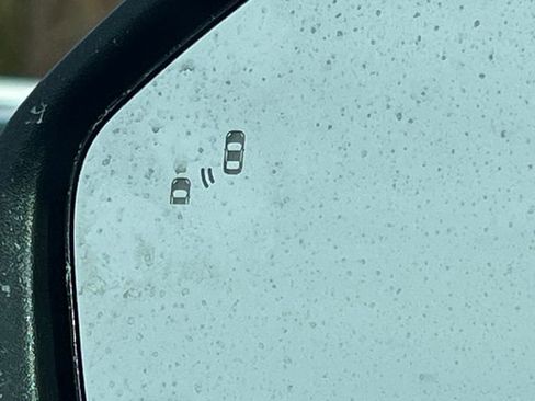 New 2026 Ford Explorer Active w/ Active Comfort Package image 11