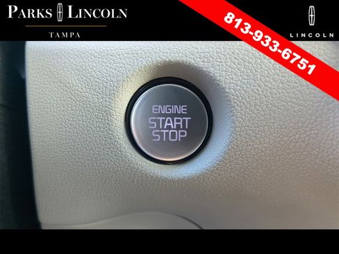 Used 2024 Kia Sorento S w/ Panoramic Sunroof Package image 29