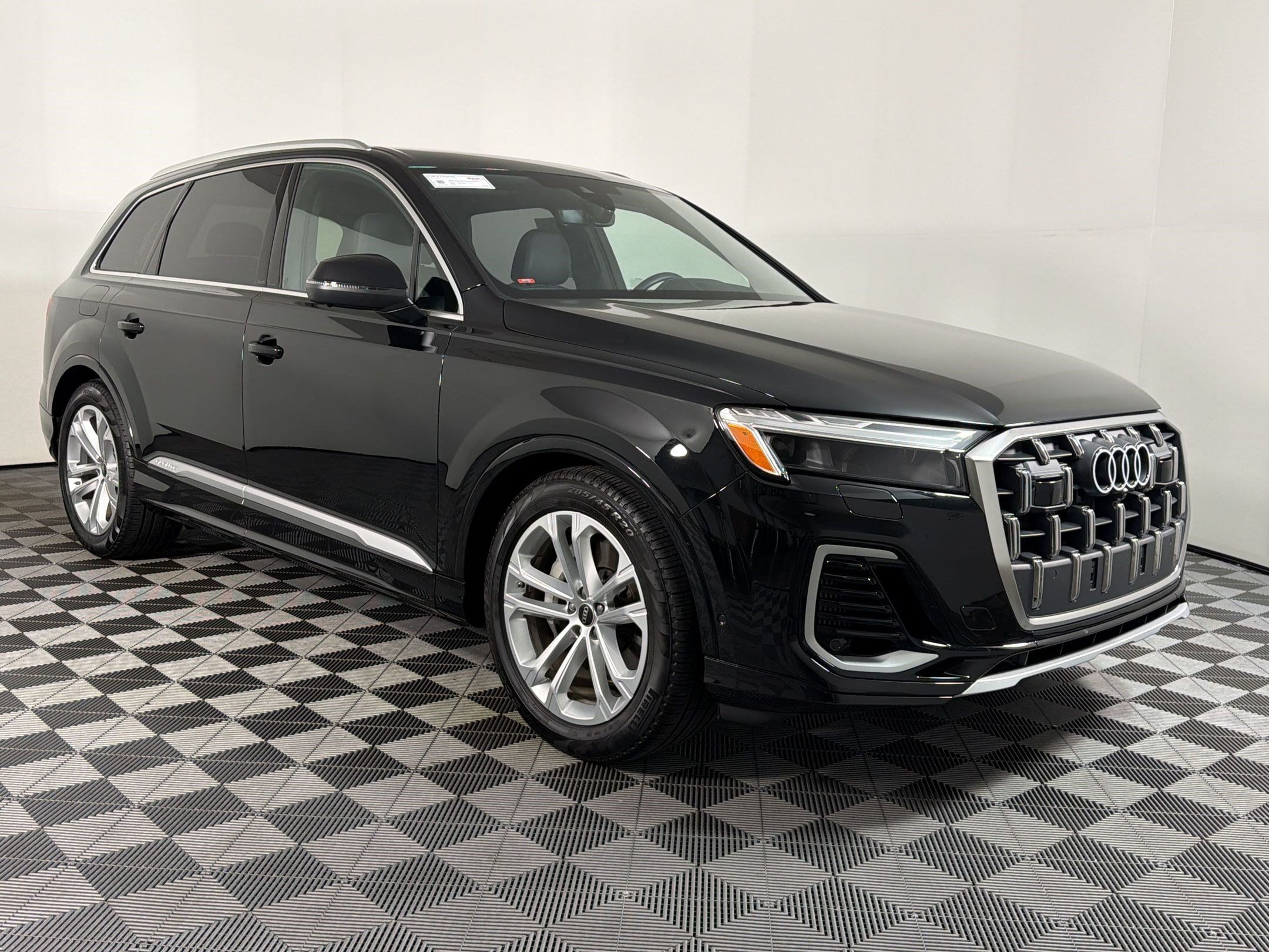 Used 2026 Audi Q7 3.0T Premium Plus AWD/4WD image 26