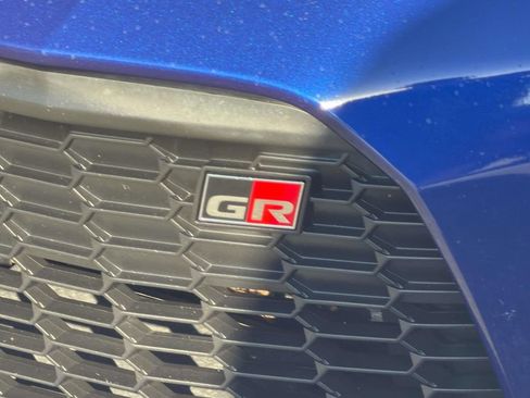 Used 2022 Toyota GR86 Premium RWD image 8