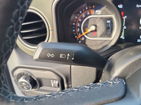 New 2026 Jeep Gladiator Mojave AWD/4WD image 32