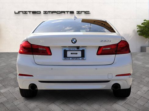 Used 2019 BMW 530i image 4