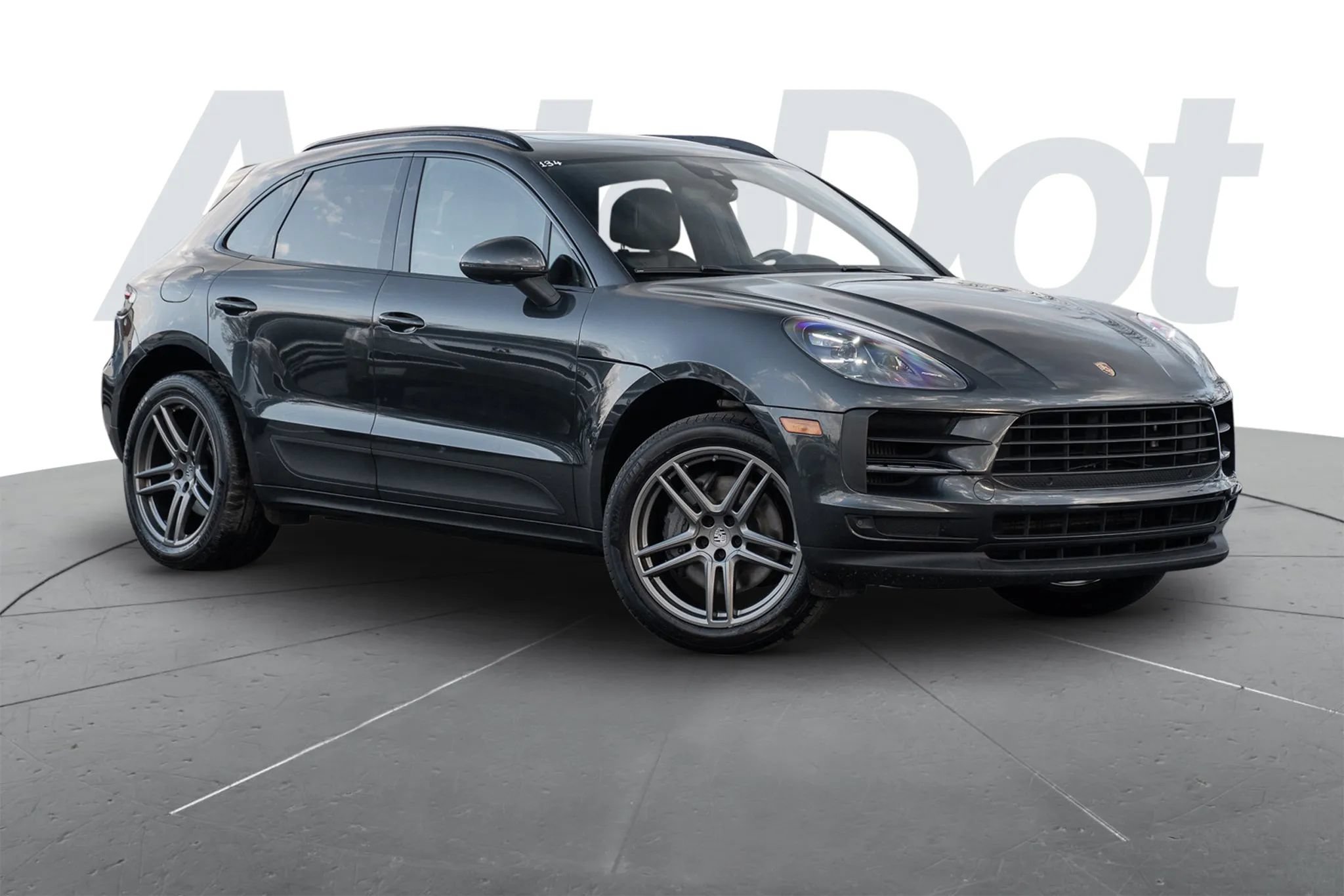 Used 2020 Porsche Macan S AWD/4WD image 1
