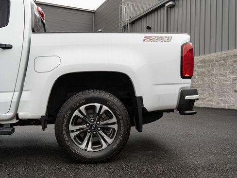 Used 2021 Chevrolet Colorado Z71 w/ Safety Package AWD/4WD image 6