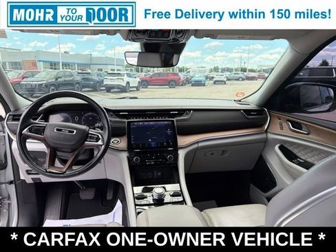 Used 2021 Jeep Grand Cherokee L Summit w/ Luxury Tech Group V AWD/4WD image 38