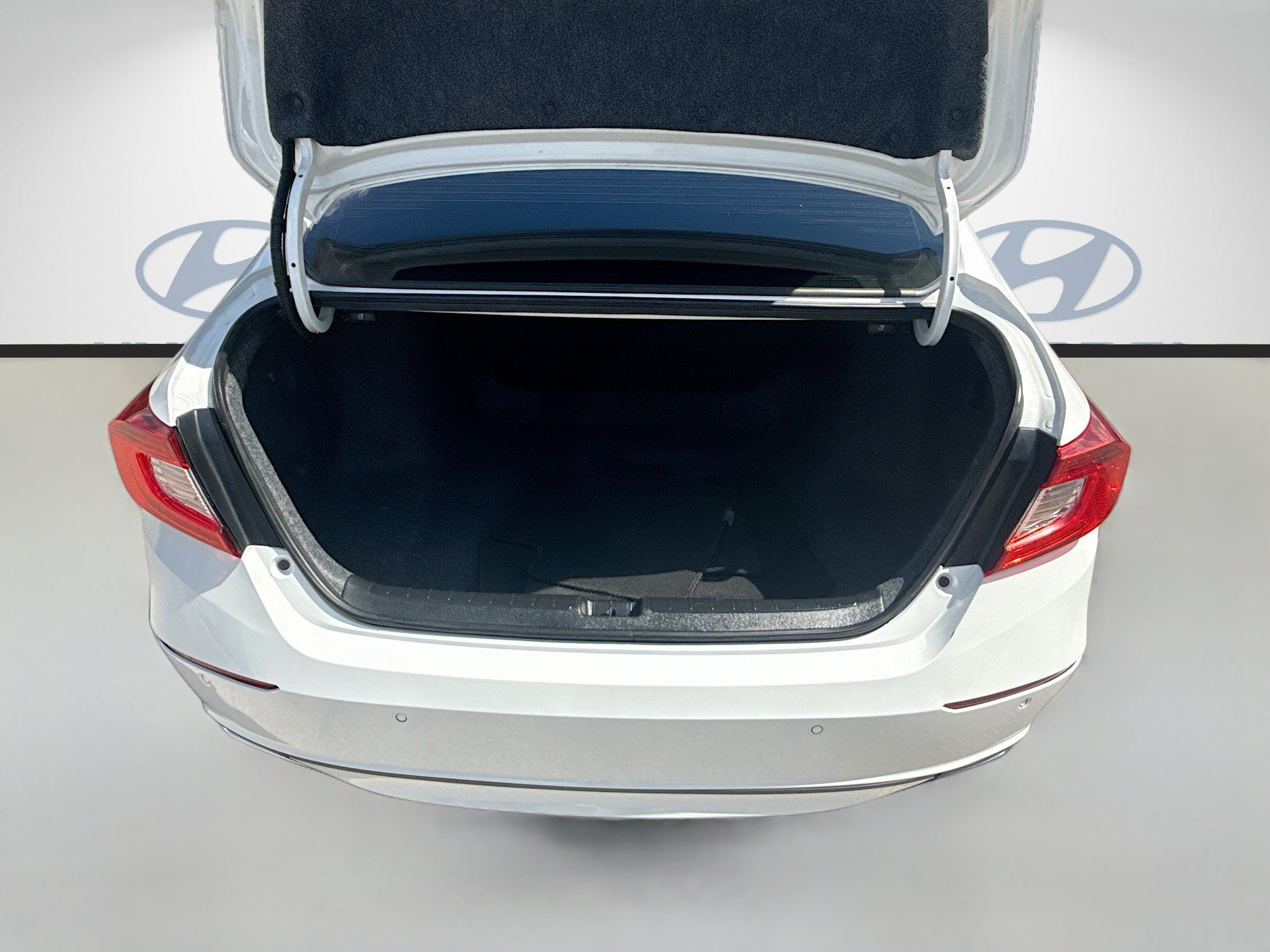 Used 2021 Honda Accord EX-L image 24