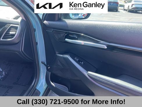 Certified 2025 Kia Seltos S AWD/4WD image 59