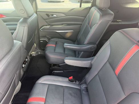 Used 2025 Chevrolet Traverse RS w/ LPO, Cargo Package FWD image 53