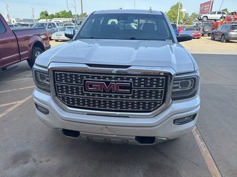 Used 2016 GMC Sierra 1500 Denali AWD/4WD image 2