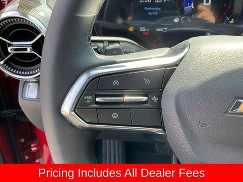 New 2026 Chevrolet Equinox LT w/ Convenience Package II AWD/4WD image 9