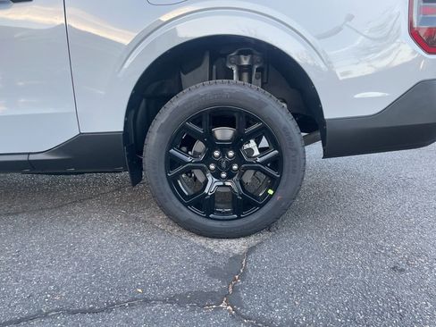 New 2025 Ford Maverick XLT w/ Black Appearance Package image 38