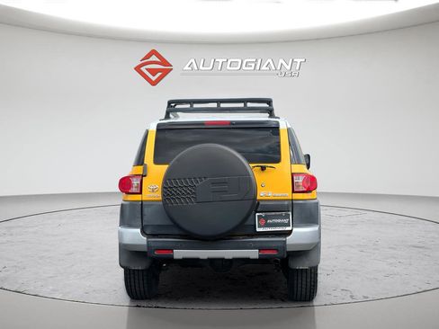 Used 2007 Toyota FJ Cruiser 4WD image 6