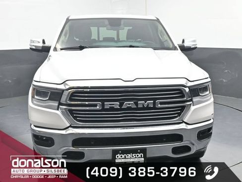 Used 2019 RAM 1500 Laramie AWD/4WD image 3